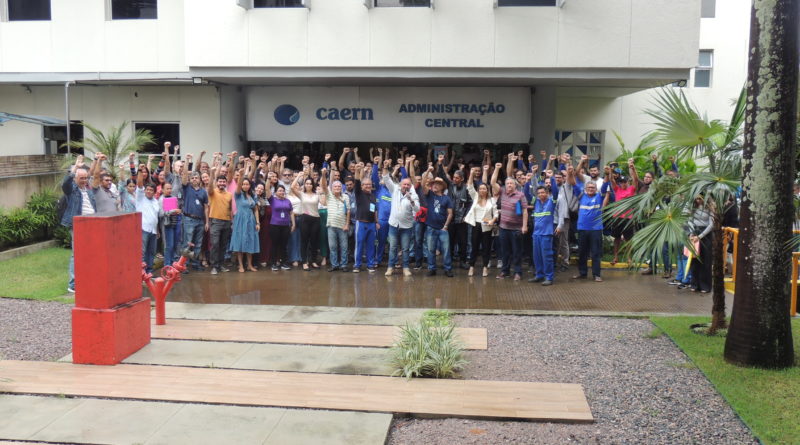 Grande mobilização na Administração Central da CAERN pelo Acordo Coletivo