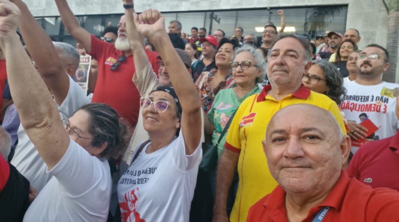 União da classe trabalhadora para derrubar a Reforma Administrativa