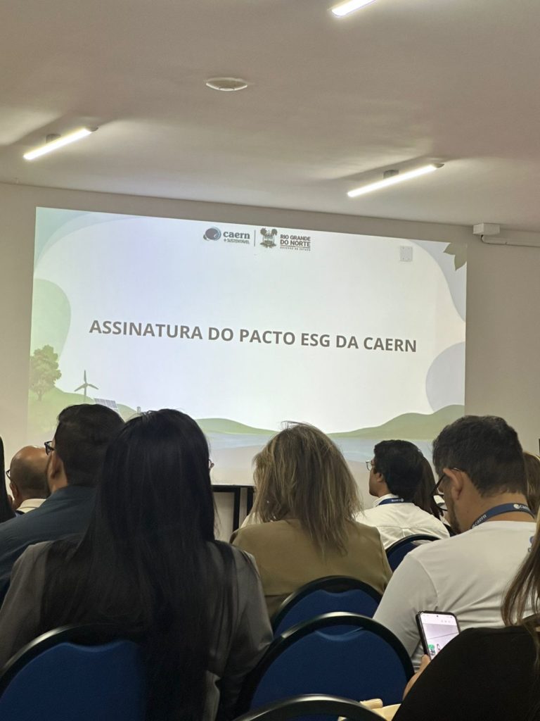 🤝 SINDAGUA/RN PRESENTE NA ASSINATURA DO PACTO ESG DA CAERN
